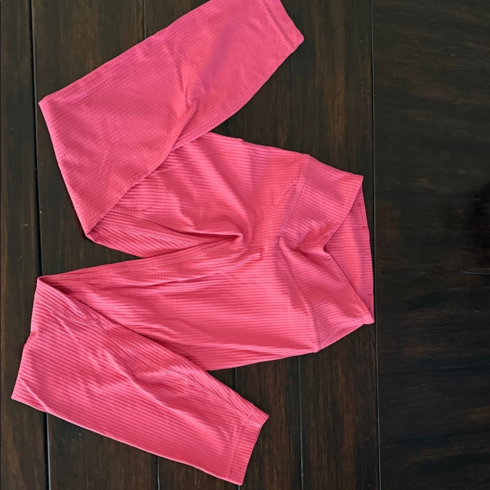 lululemon athletica Women's Ribbed Pink Leggings
